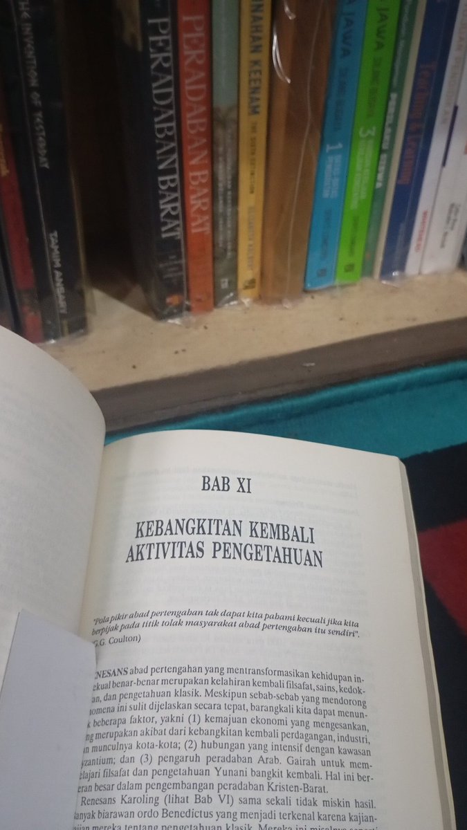 Mumpung masih nyantuii huhu