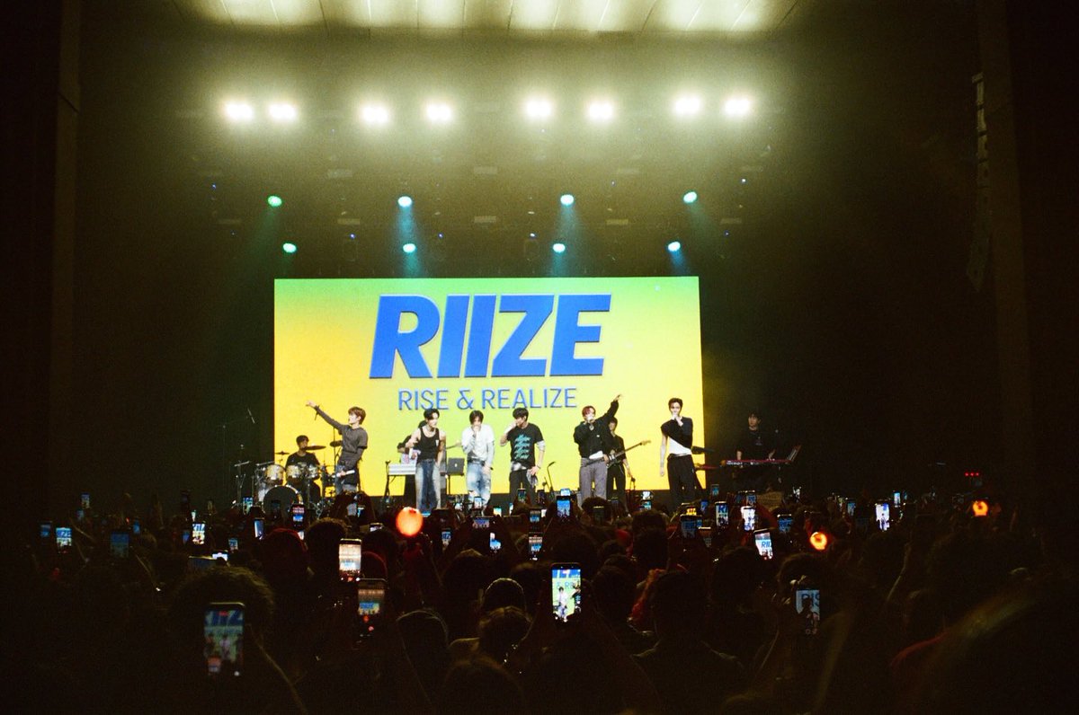 riize archive tweet media