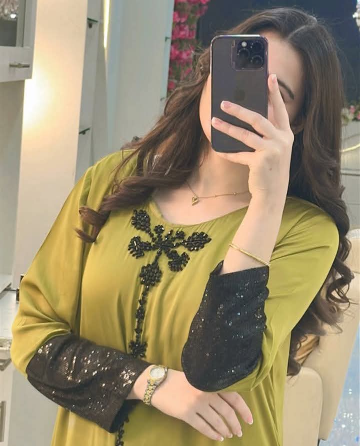 Aisha Chaudhary💛 tweet media
