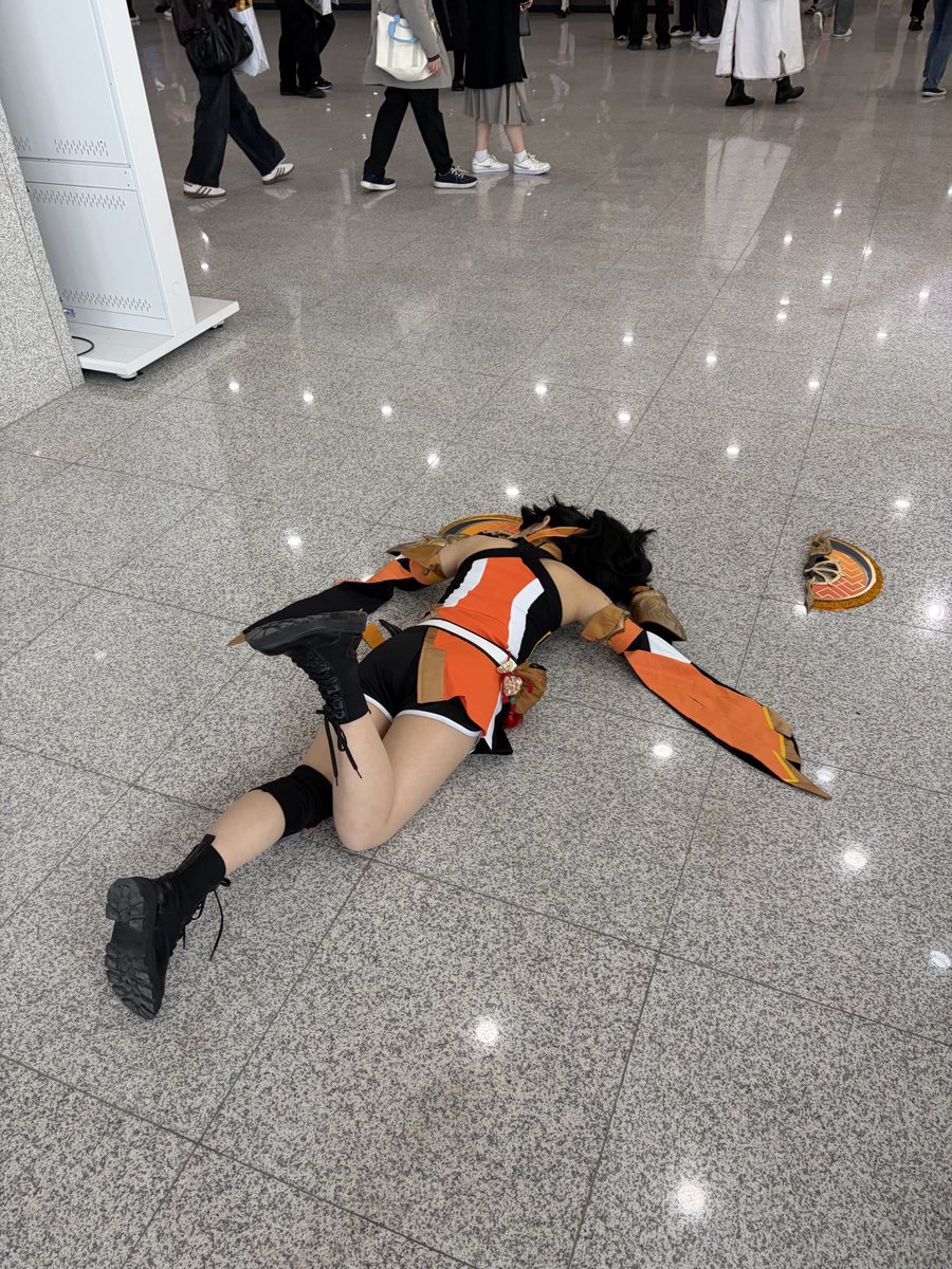 Mandalorymory tweet media