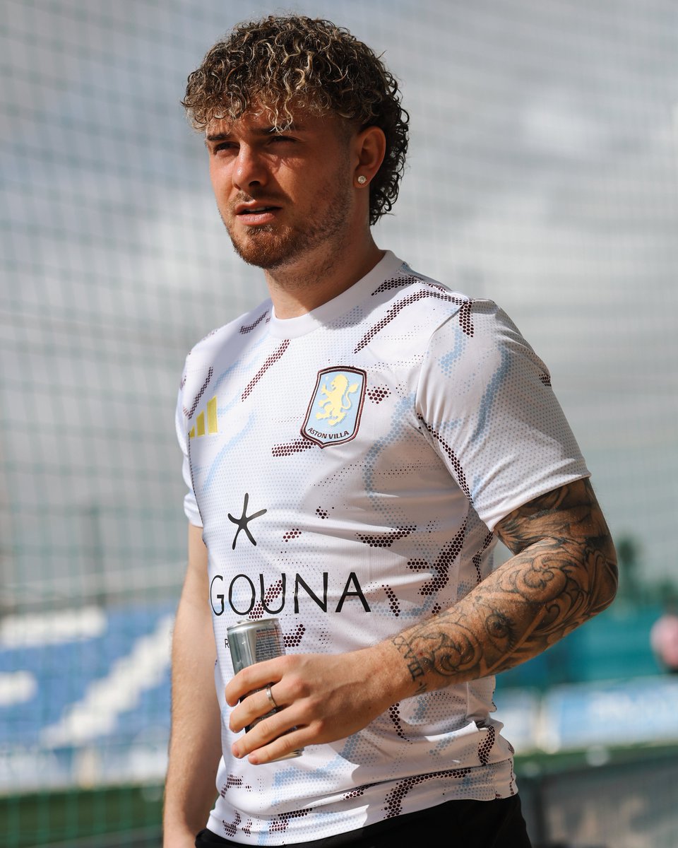 Aston Villa tweet media