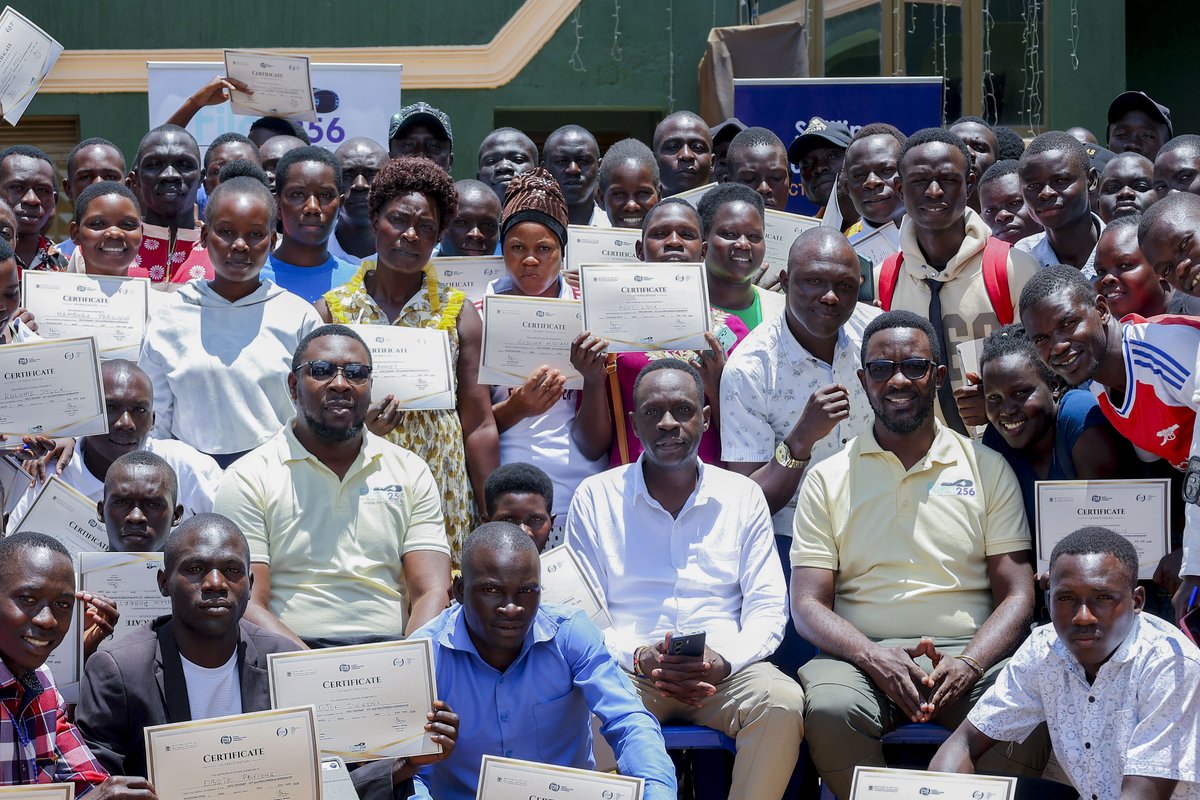 Film_256's tweet photo. Day 5/5. Apac District Youths finished there hands on skilling in ICT & Multimedia. They displayed their  produced content and were handed certificates by the Asst. RDC, Mr. Okot Jonah. The workshop supported by @MoICT_Ug  through @UCC_Official @UCC_ED implemented by @Film_256 aims to skill youths all over the country. The RDC encouraged them to keep producing content to upliift their businesses, community and culture.