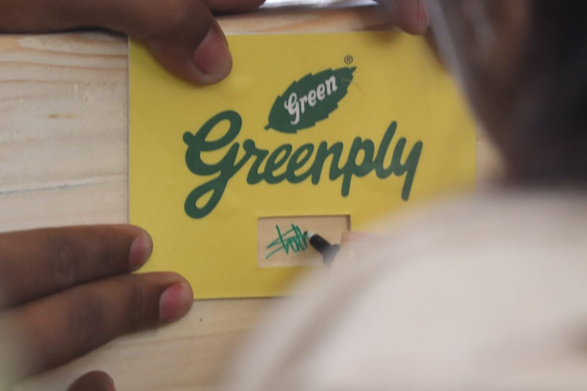 A creative way to capture the spirit of cricket in one place.
Nice initiative <a href="/GreenplySocial/">Greenply</a>
#GreenplyCreatesWorldRecord
<a href="/GreenplySocial/">Greenply</a>