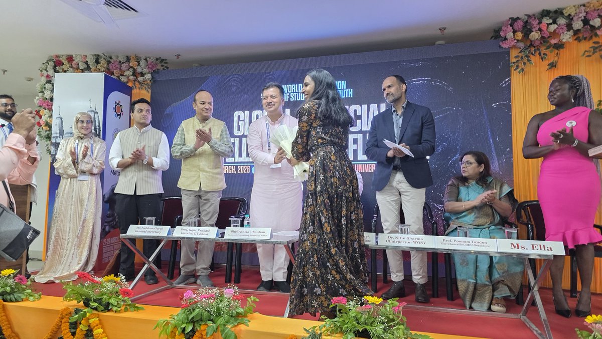 JNUAbhishek's tweet photo. @WOSYorg has kickstarted a Confluence on Global Artificial Intelligence, graced by Shri @RBLDineshSingh (Minister, UP Govt), @AshishSainram (Organising Secretary, @ABVPVoice), Prof. Ravi Prakash (Director, @IIT_Bhilai), and Prof. Poonam Tandon (VC, DDU Gorakhpur University). https://t.co/MBS0uz9UuS