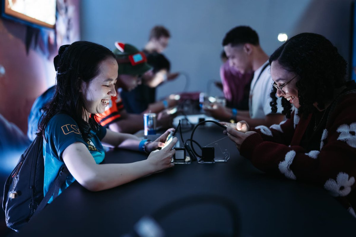 shirayurin 💜 tweet media