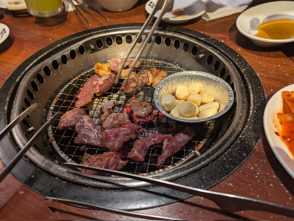 ハンター　べーべべ tweet media