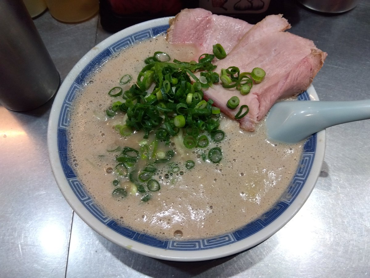 矢島エース13 @巣鴨　まるえ中華そば tweet media