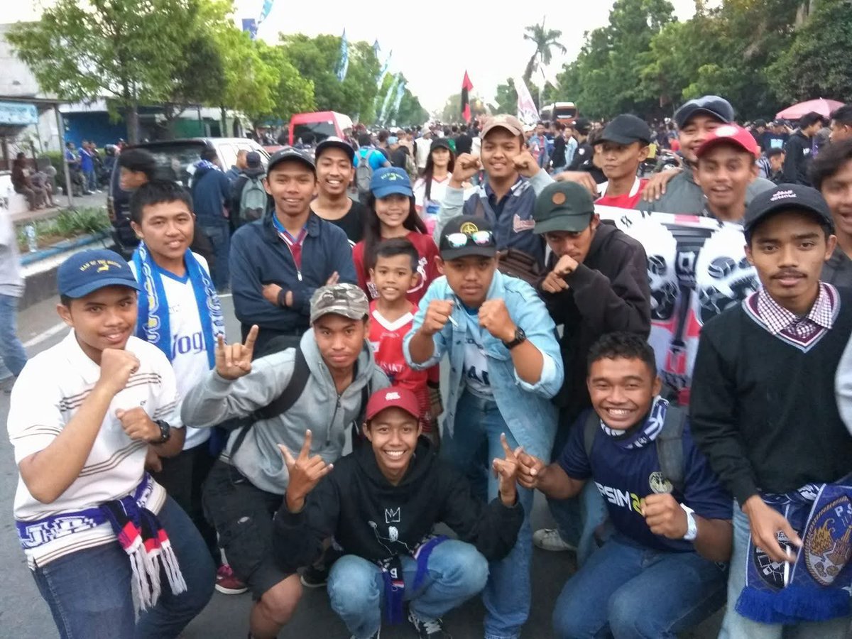 Mozarrella tweet media