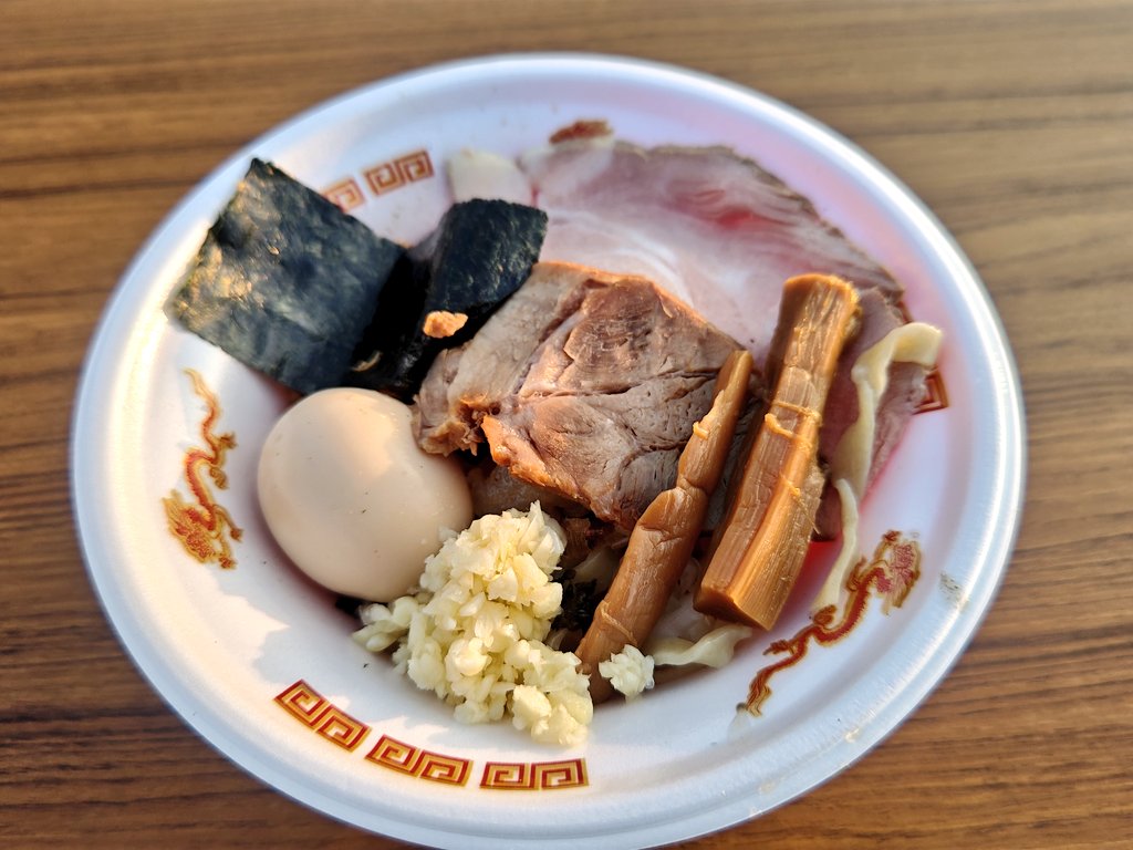 旨麺団 tweet media