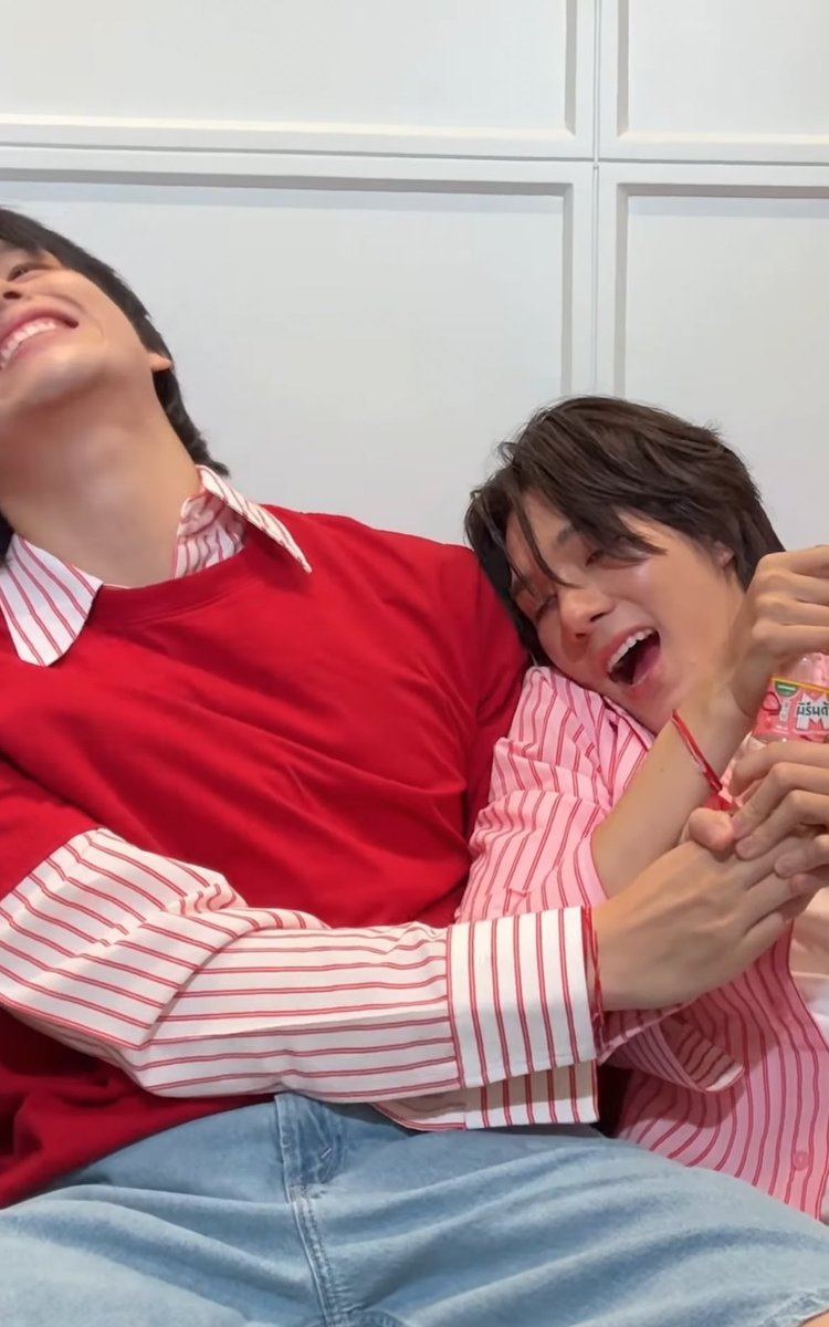 Tee ( *`ω´) tweet media