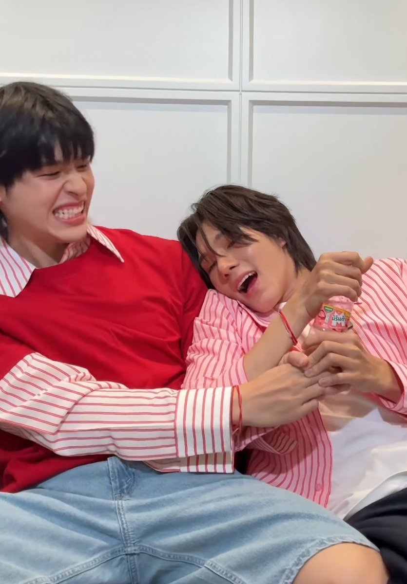 Tee ( *`ω´) tweet media