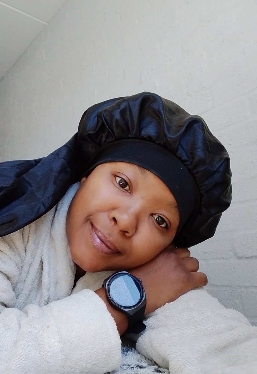 PoshPosh tweet media