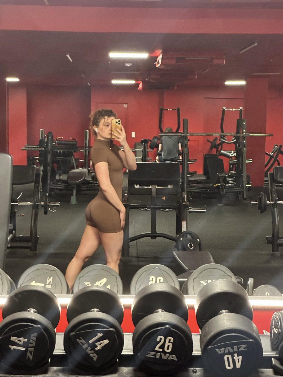 tetianka tweet media