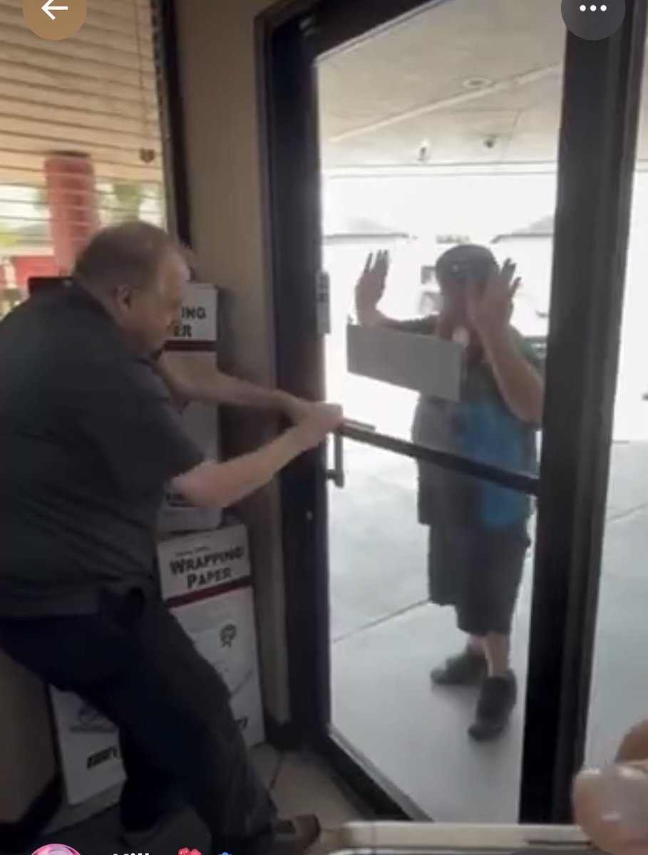 Snoopdoug 🃏🧨💸 tweet media