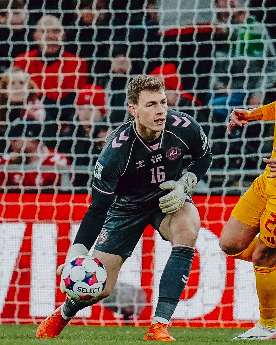 West Ham United tweet media