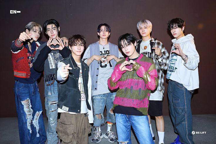 HoonYoon_0823's tweet photo. ကိုကိုပြန်လာပေး

#ENHYPEN_IS_7 https://t.co/8cd27Ak4nQ