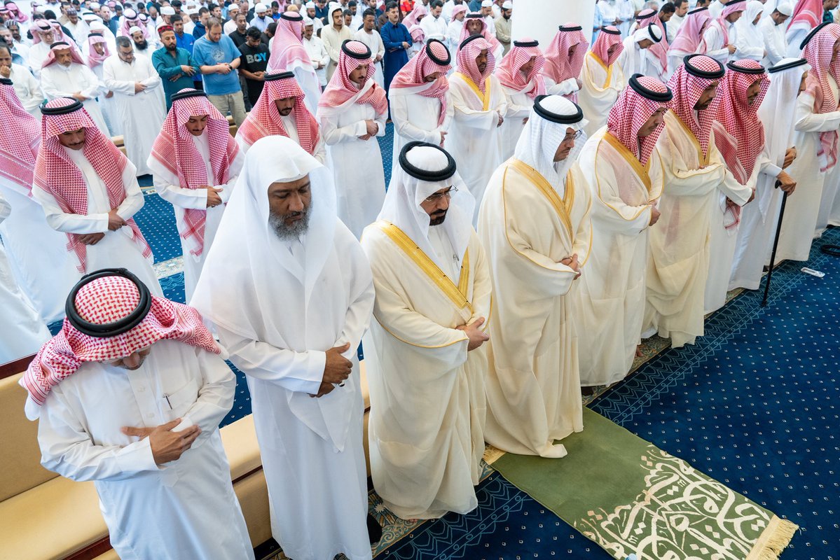 عبدالعزيز بن سعد tweet media