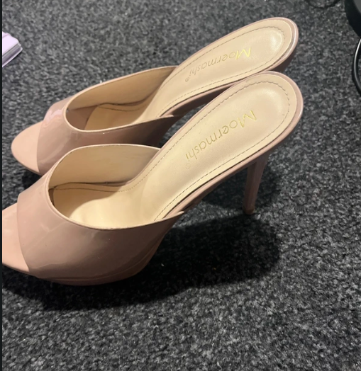 YorkTrany's tweet photo. just bought these for the summer - do you like them? https://t.co/wVn55s0W5G