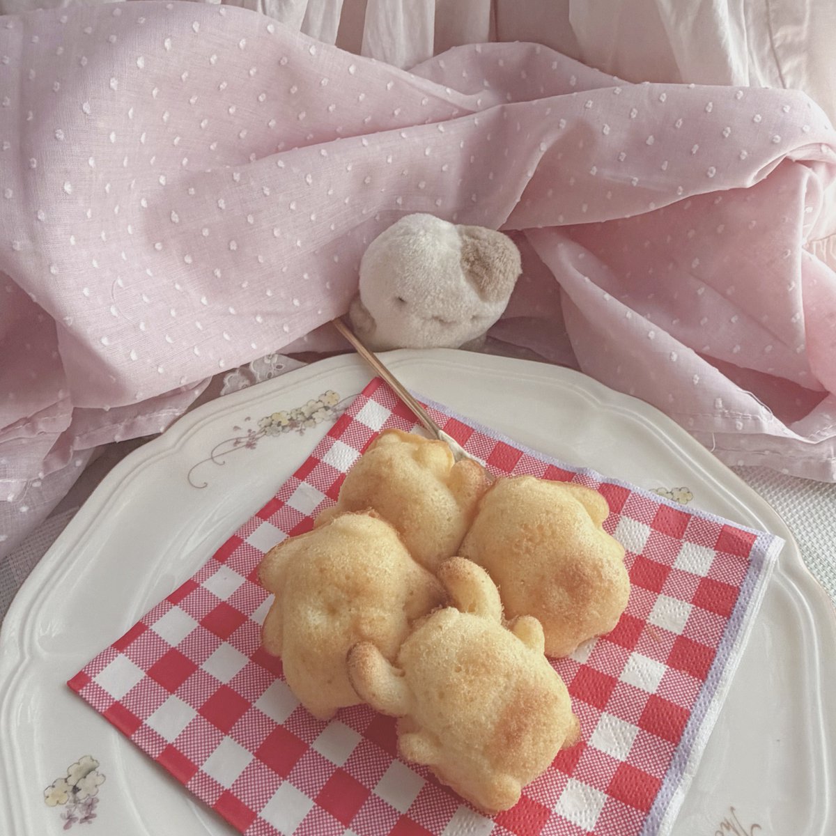 おてつだい㌠ tweet media