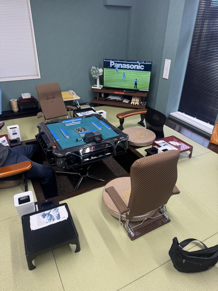 ひぐち tweet media