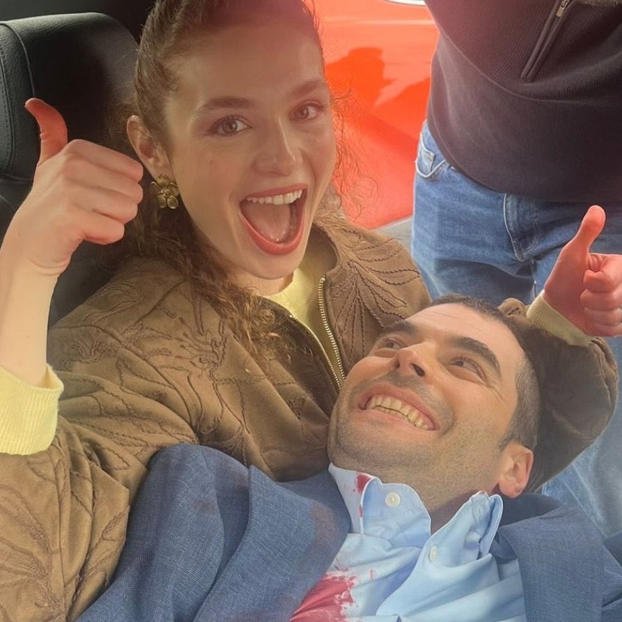 AKSDKDLDŞDKSJSJSSJSLXLDKSJZKXK