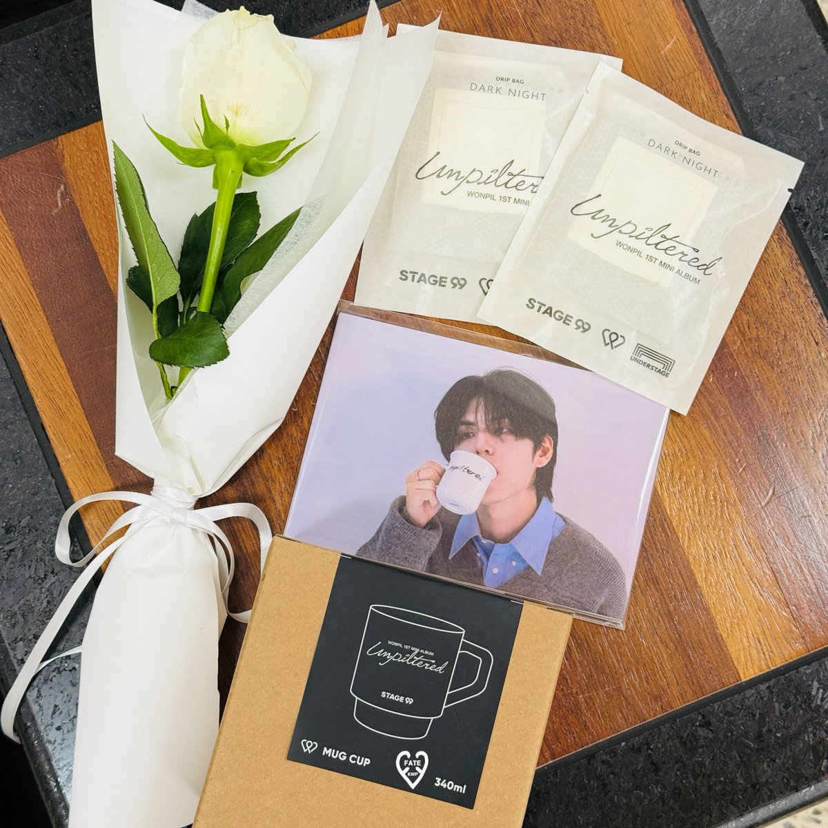 260327 
#원필 [Unpiltered] 프리 리스닝 파티 역조공🐰💙