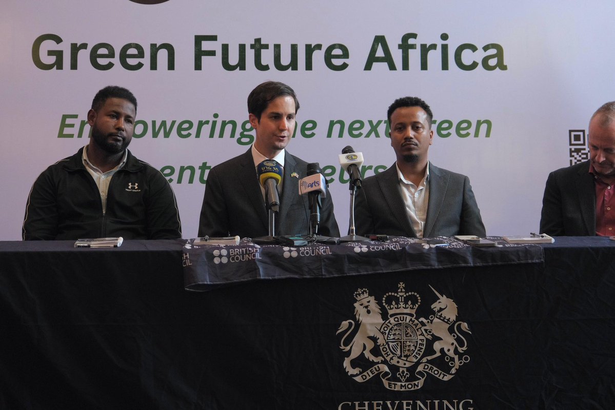 Luke Bullock tweet media