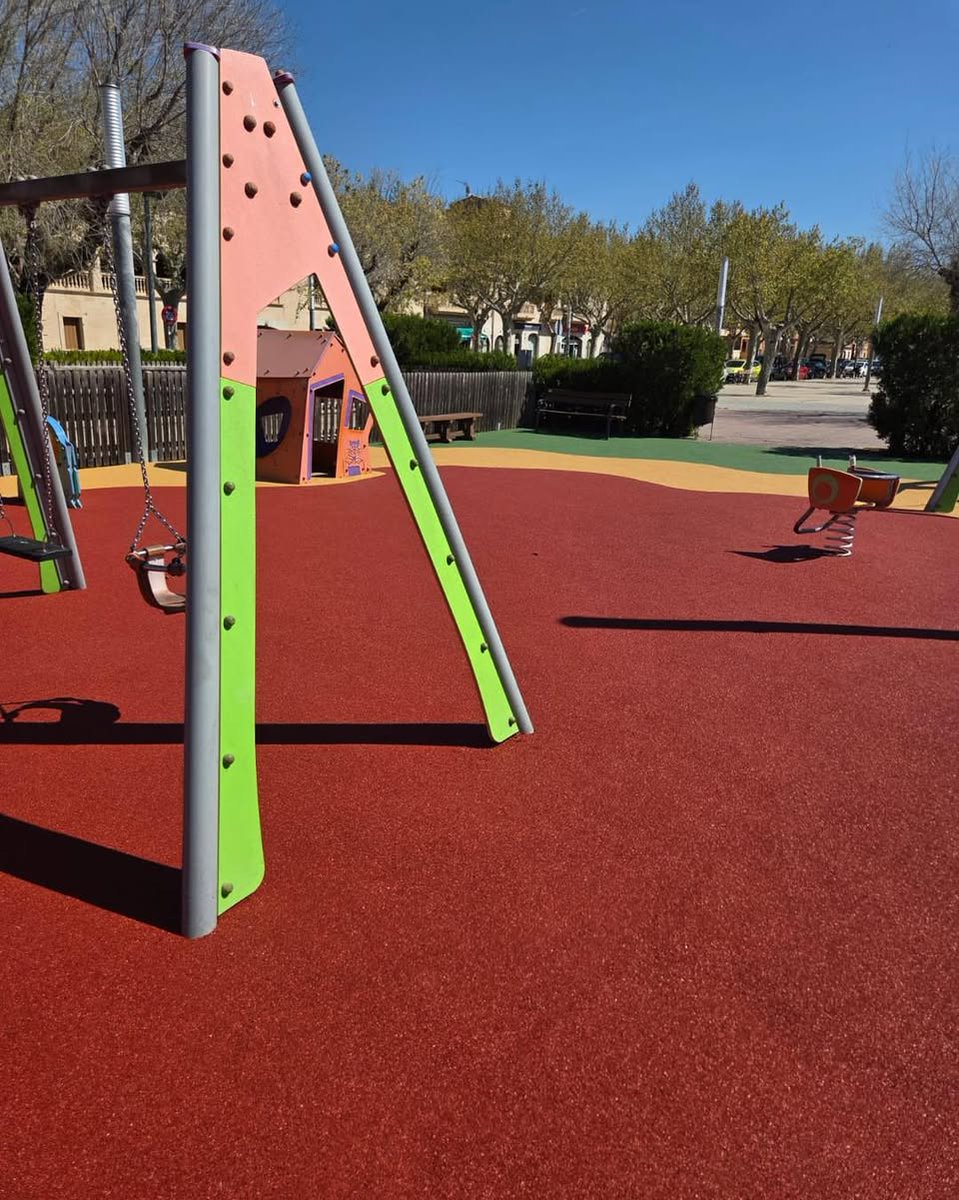 Santa Maria del Camí tweet media