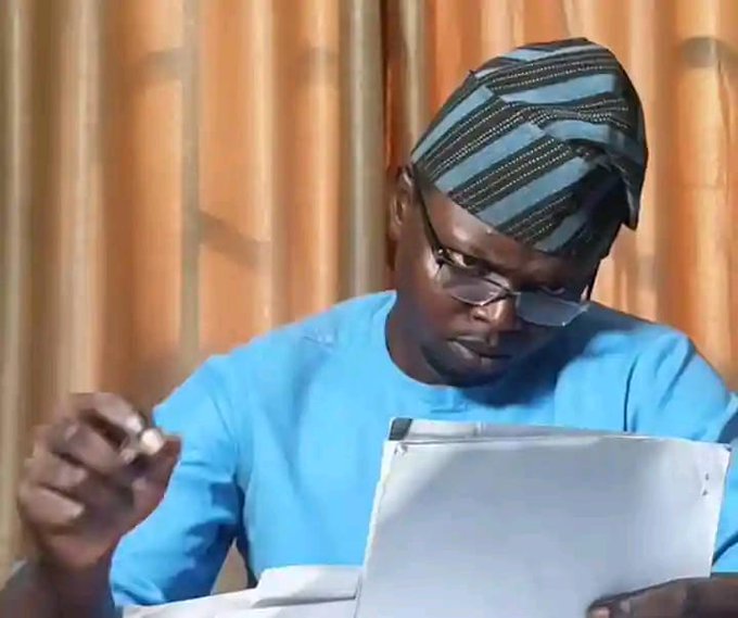 Bane ®️ tweet media