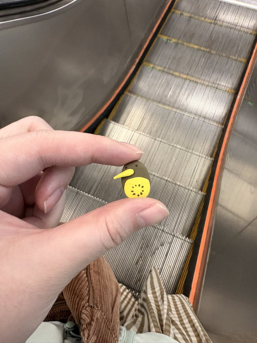 喵倫MeowRon tweet media