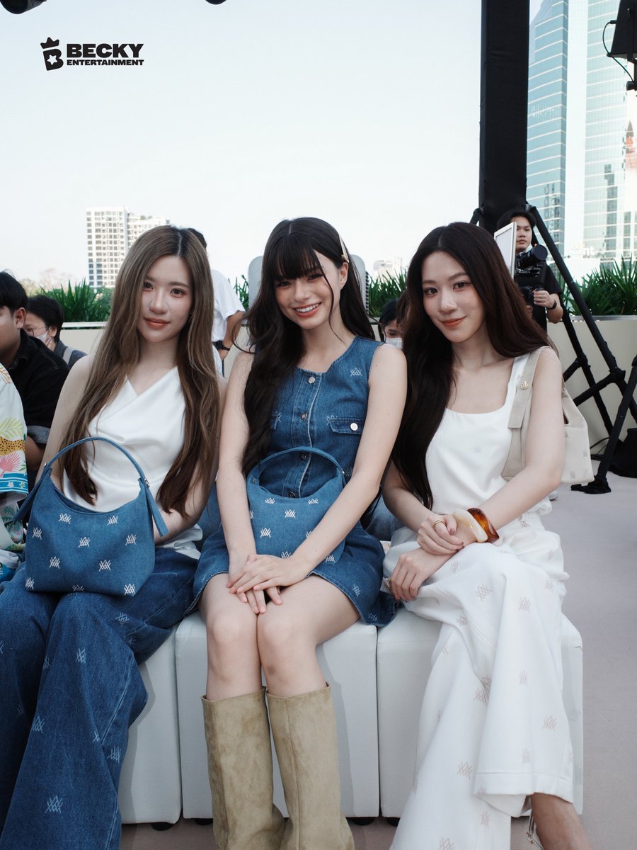 P'Nicole🦦🤍🌷 tweet media