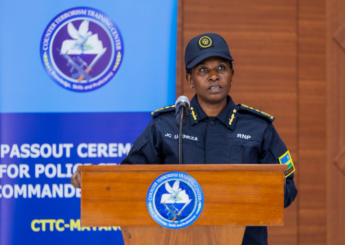 Umuyobozi Mukuru Wungirije wa Polisi y’u Rwanda ushinzwe ubutegetsi n ...