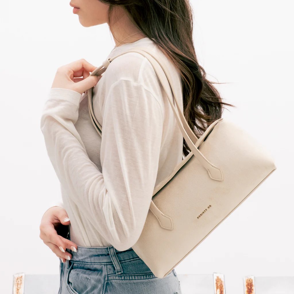 jastip malaysia handcarry eta 26 April 26 tweet media