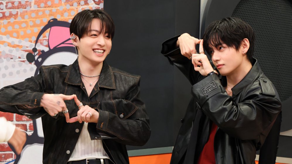 เอ๋ง tweet media