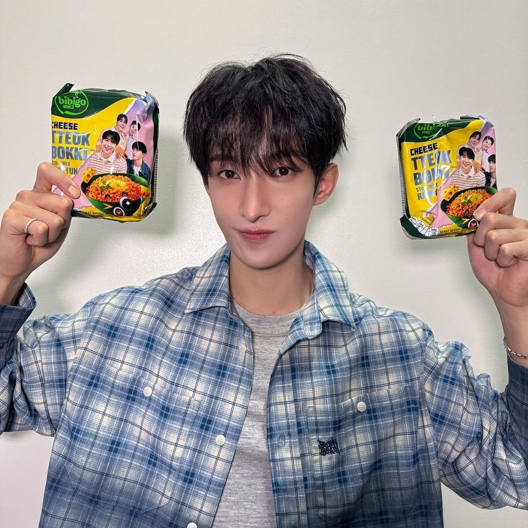 🌻 for dokyeom tweet media