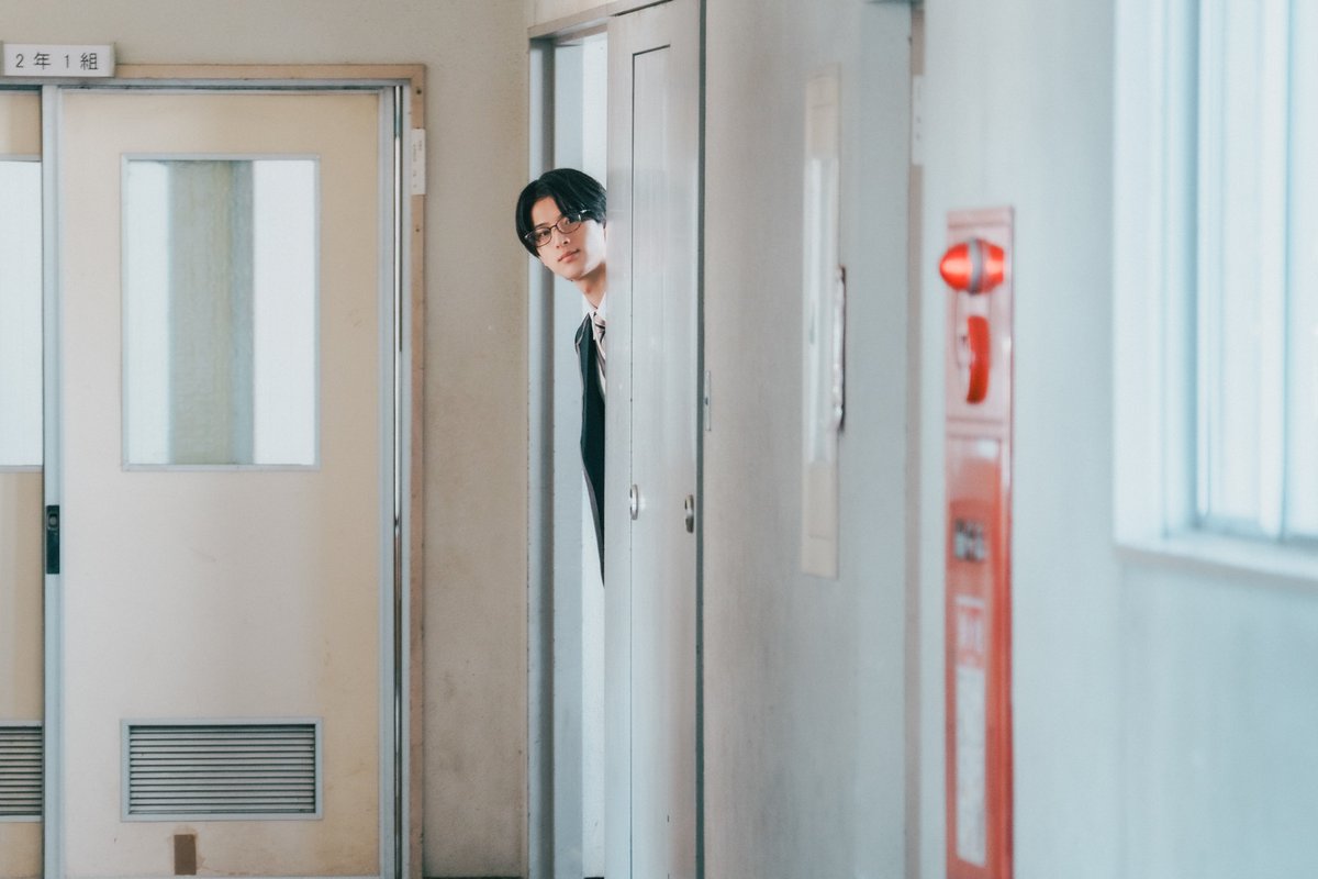 ✩˖°⌖.꙳✩˖°⌖.꙳✩
#ドラマコントラスト
オフショット📸
✩˖°⌖.꙳✩˖°⌖.꙳✩

翔太と陽、出会いの直前☺️
目が合っ…た？🧡

* ┈┈┈┈┈┈**
#FOD で全8話一挙配信中！
1〜3話無料配信
fod.fujitv.co.jp/title/30hw/
** ┈┈┈┈┈┈**
#阿久根温世 
<a href="/ICEx_official/">ICEx</a>