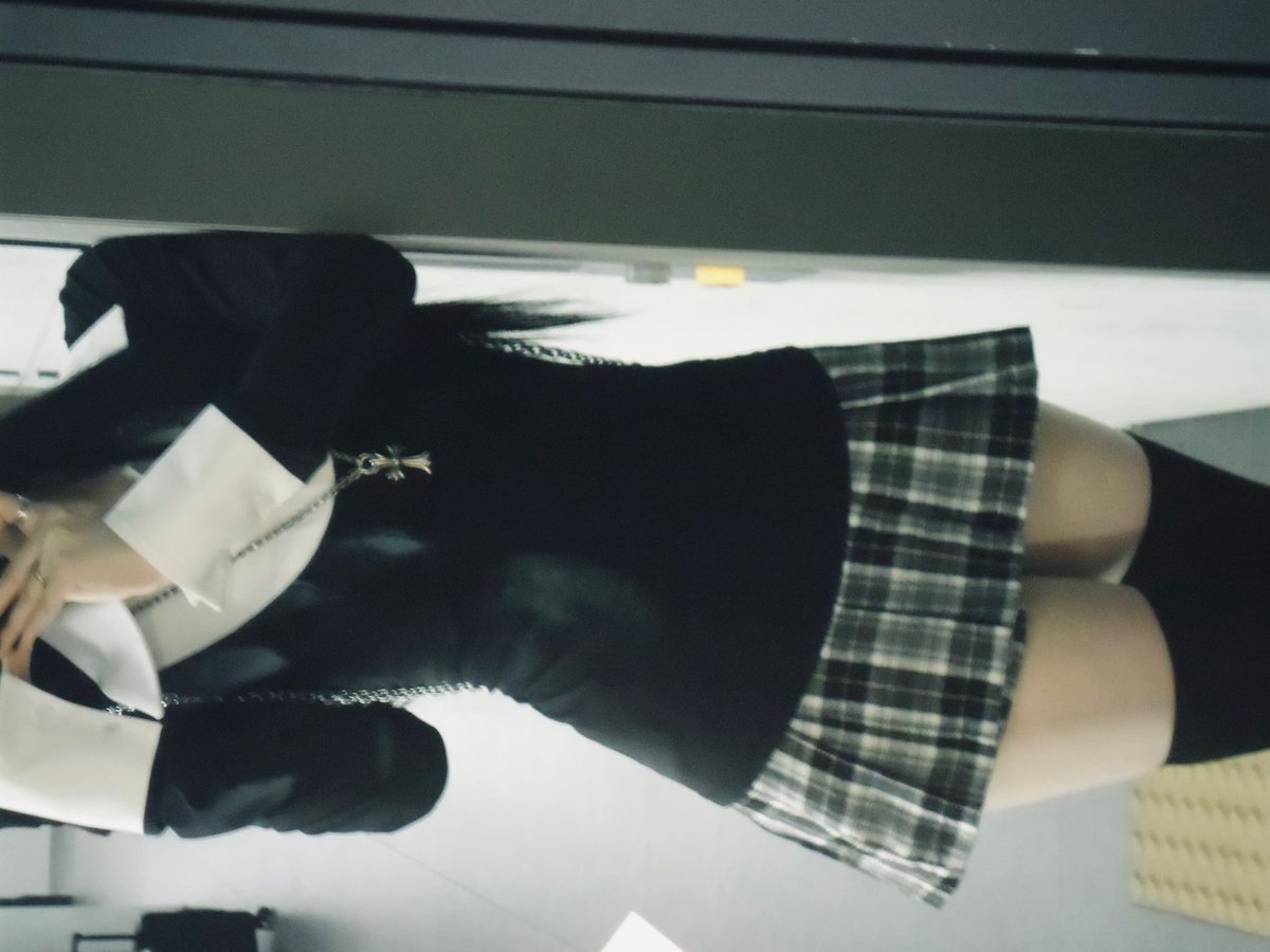 ENHYEPN IS 7 tweet media