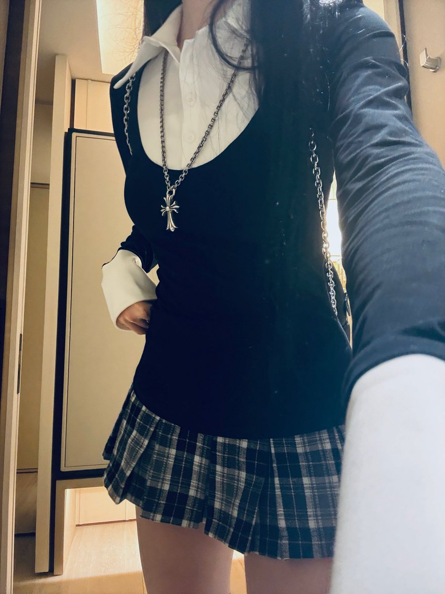 ENHYEPN IS 7 tweet media