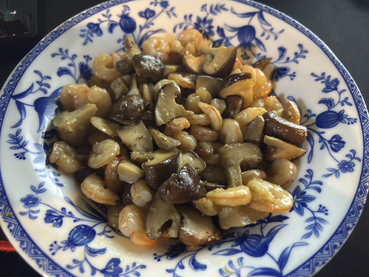 🐉 | 緑一色 tweet media