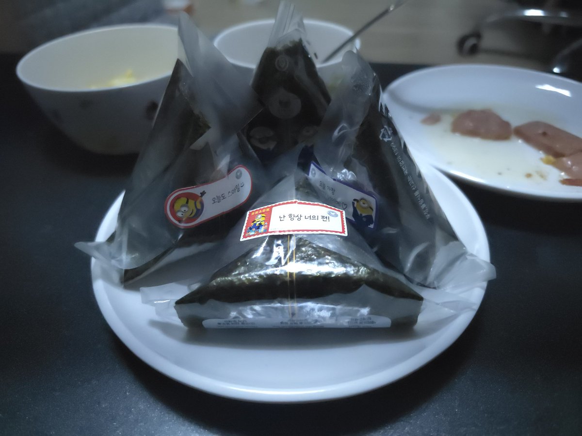 CASTLEDOOR tweet media