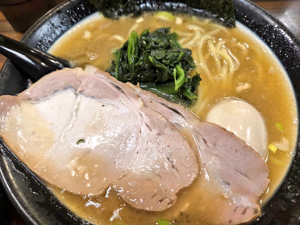 SeNtiA 【てぃあ tweet media