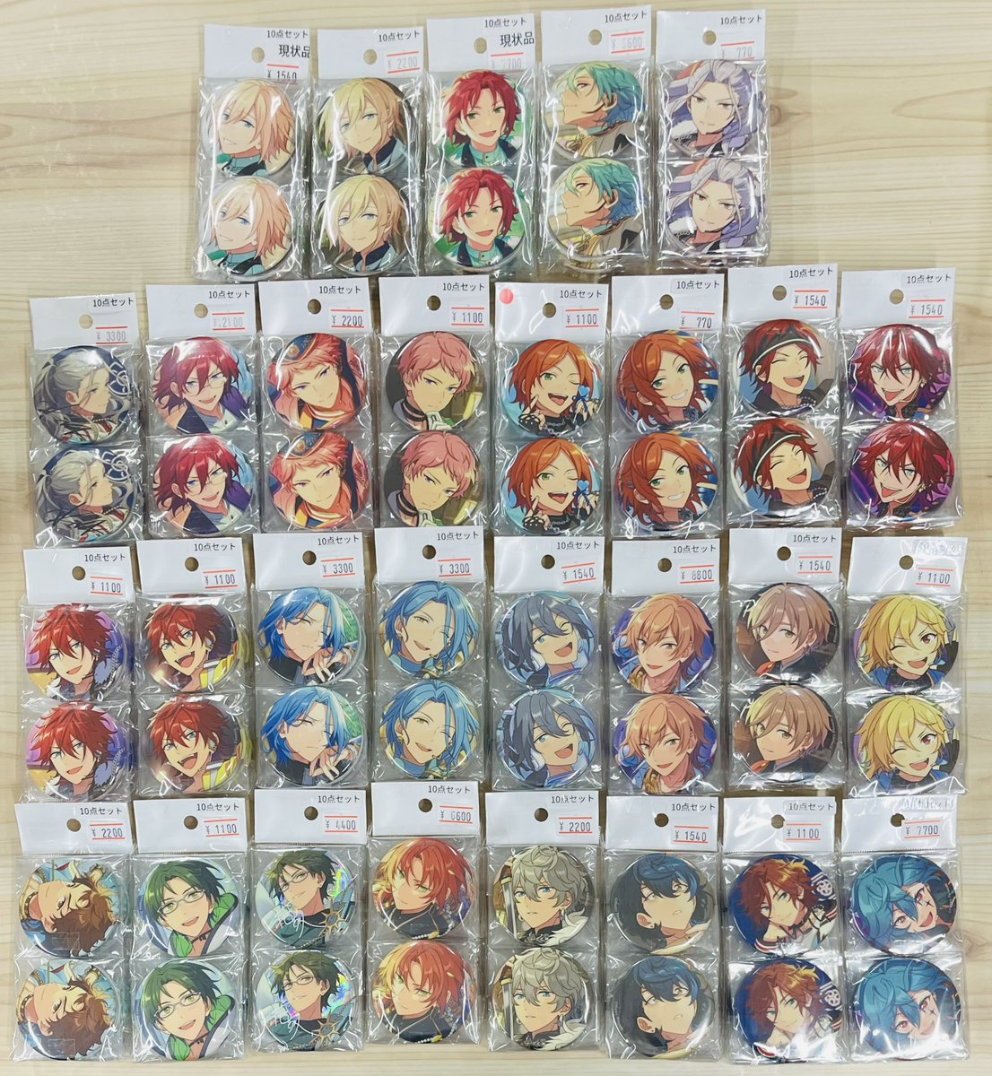 あんスタ まとめ売り セット イベコレ缶バッジ バラ可 🐨入荷情報🐨】 あんさんぶるスターズより、 缶バッジ が大量入荷しま
