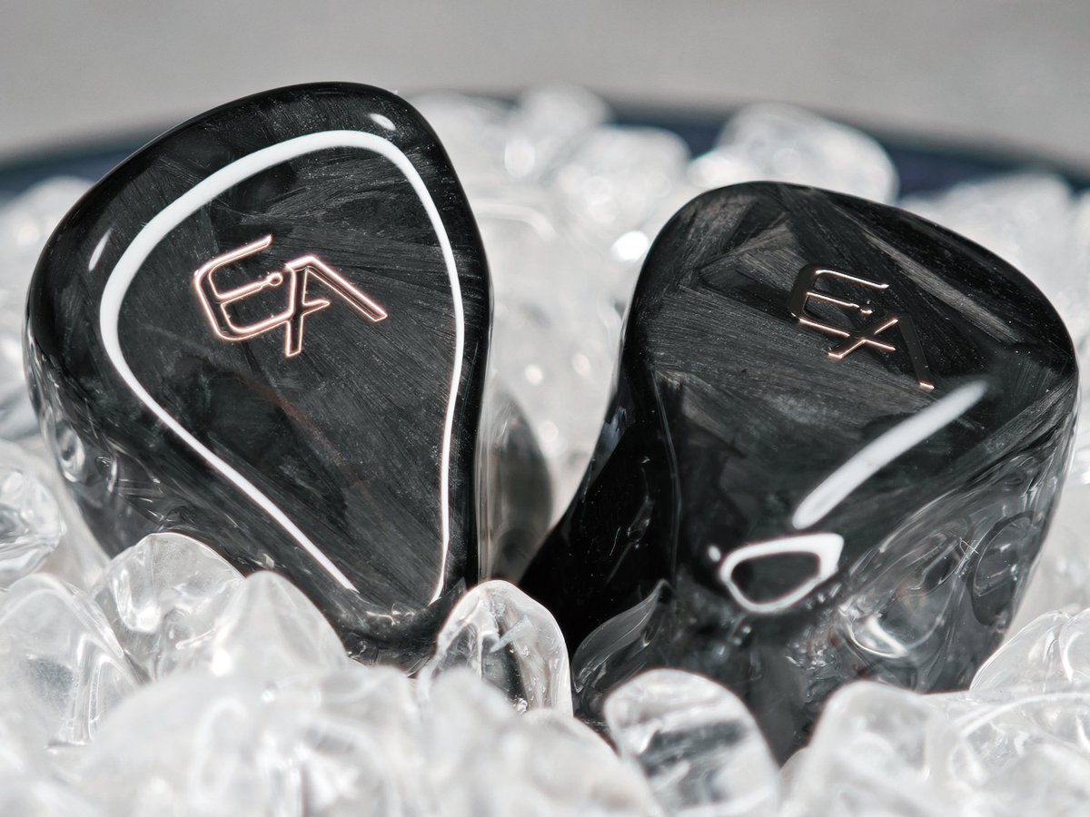 ESSENCE AUDIO tweet media