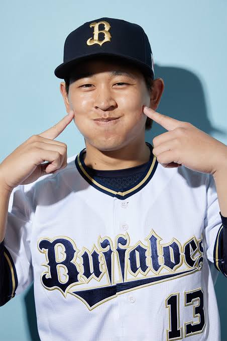 AfterHomePlate's tweet image. Hiroya Miyagi, do Orix Buffaloes vs Tohoku Rakuten Golden Eagles:

1.2 IP
8 R (2 ER)
8 H
1 BB
2 K
56 Arremessos 

Paul Skenes, do Pittsburgh Pirates vs New York Mets:

0.2 IP
5 R (5 ER)
4 H
2 BB
1 K
37 Arremessos

Quem foi o pior?

#NPB #MLB