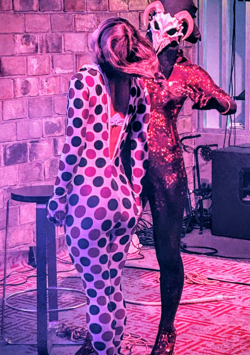 ねずみこ tweet media