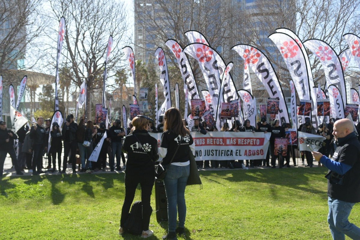 SECB CaixaBank tweet media