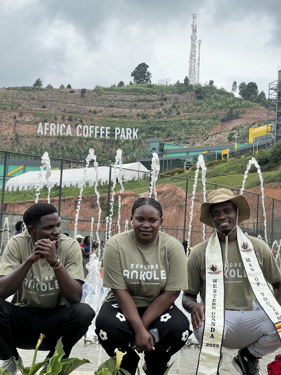 KING BRAVE JACOB NSHABOHURIRA(Man of Tourism Int’l tweet media