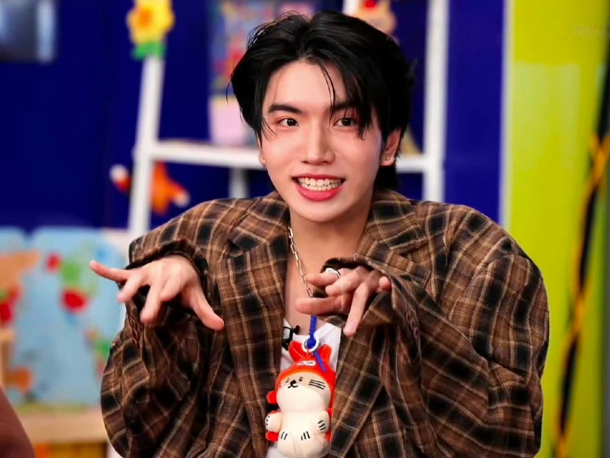 𝗽𝗼𝗿·𝗽𝗿𝗮𝗻 tweet media