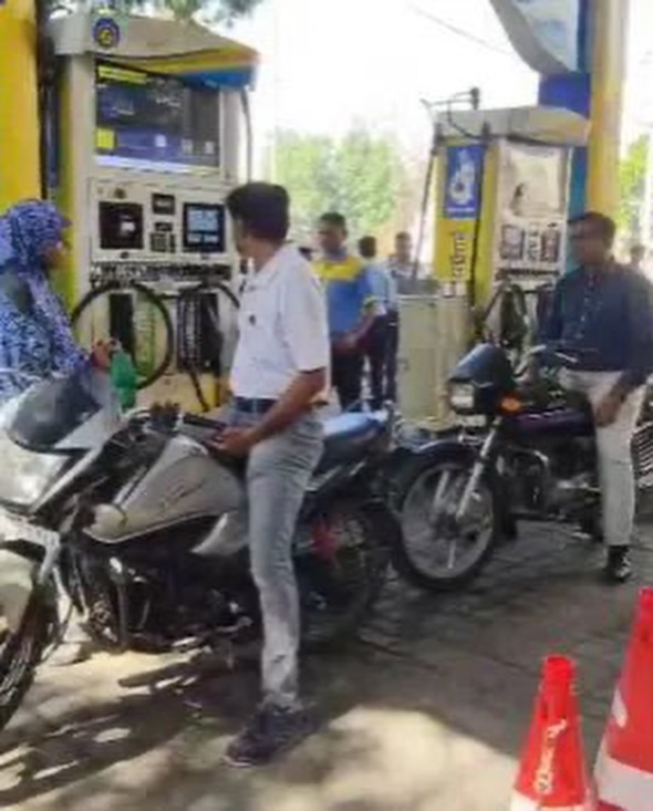 SubhashR2 tweet media