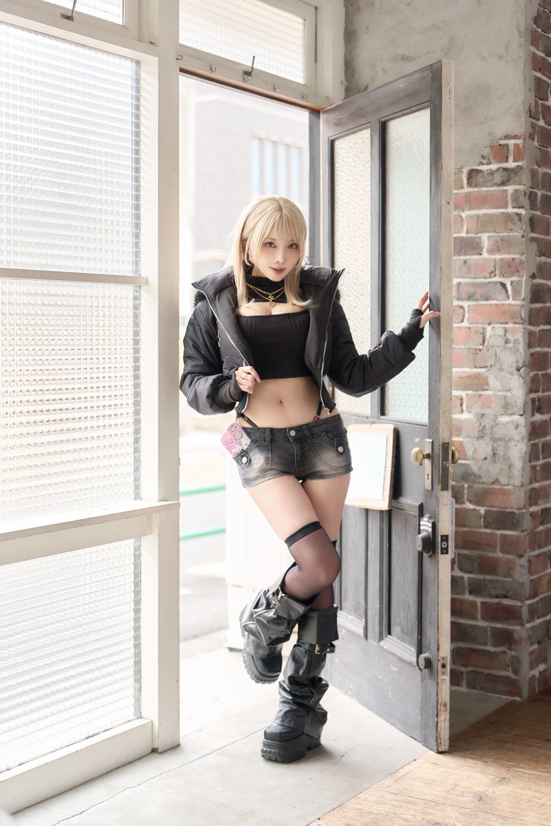 りょう＊ tweet media